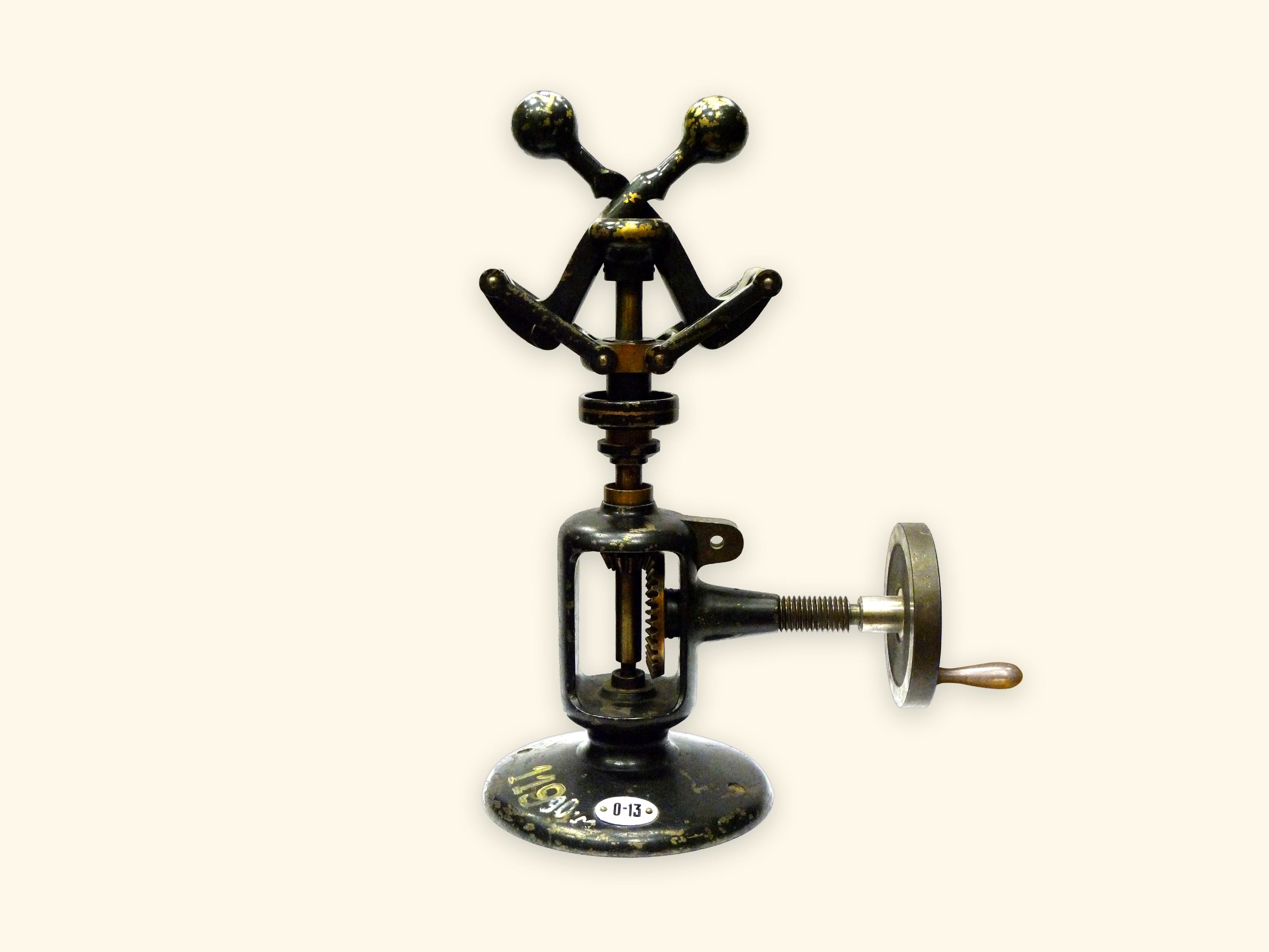 Modèle de Tchebychev (Université technique Bauman)