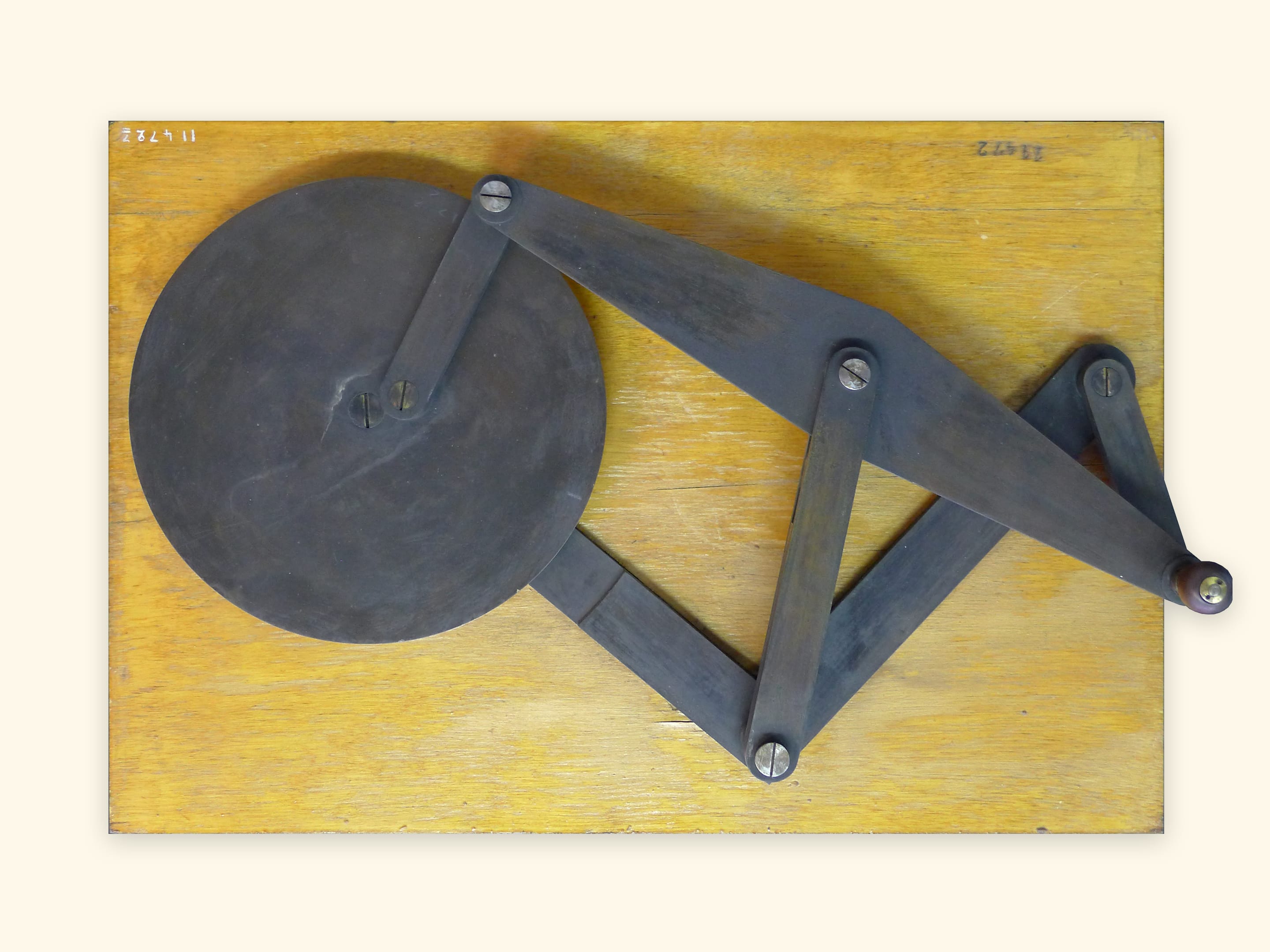 Modèle de Tchebychev (CNAM)