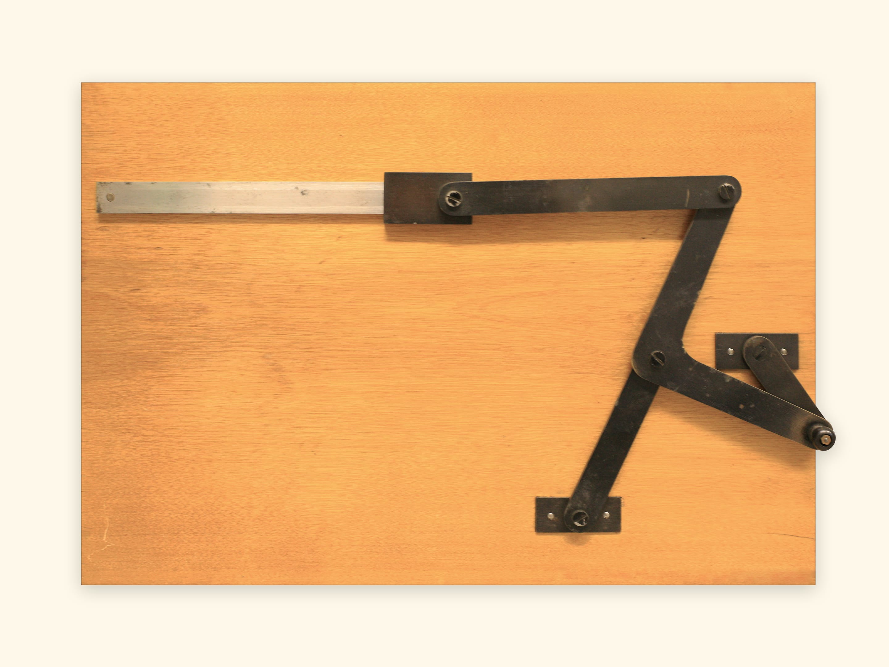 Modèle de Tchebychev (Musée polytechnique)